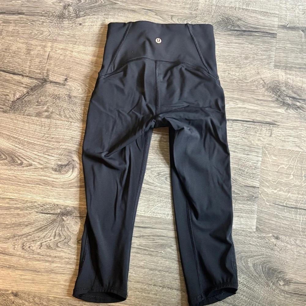Lululemon Athletica Black Performance Capris